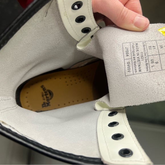 Dr Martens 1460 Smooth White Leather Lace Up Boot - Picture 12 of 12